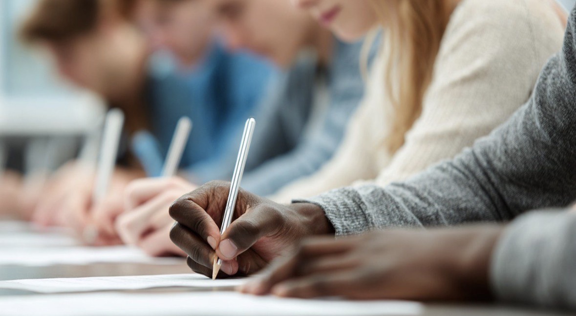 Her An Sınavdayız: Başkasının Kağıdına Değil, Kendi Kalbine Bak
