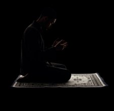 BİR KULUN SESSİZ YAKARIŞI